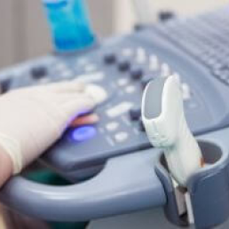 Echo serca dorośli z dopplerem