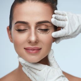 Surgeon - qualification for blepharoplasty